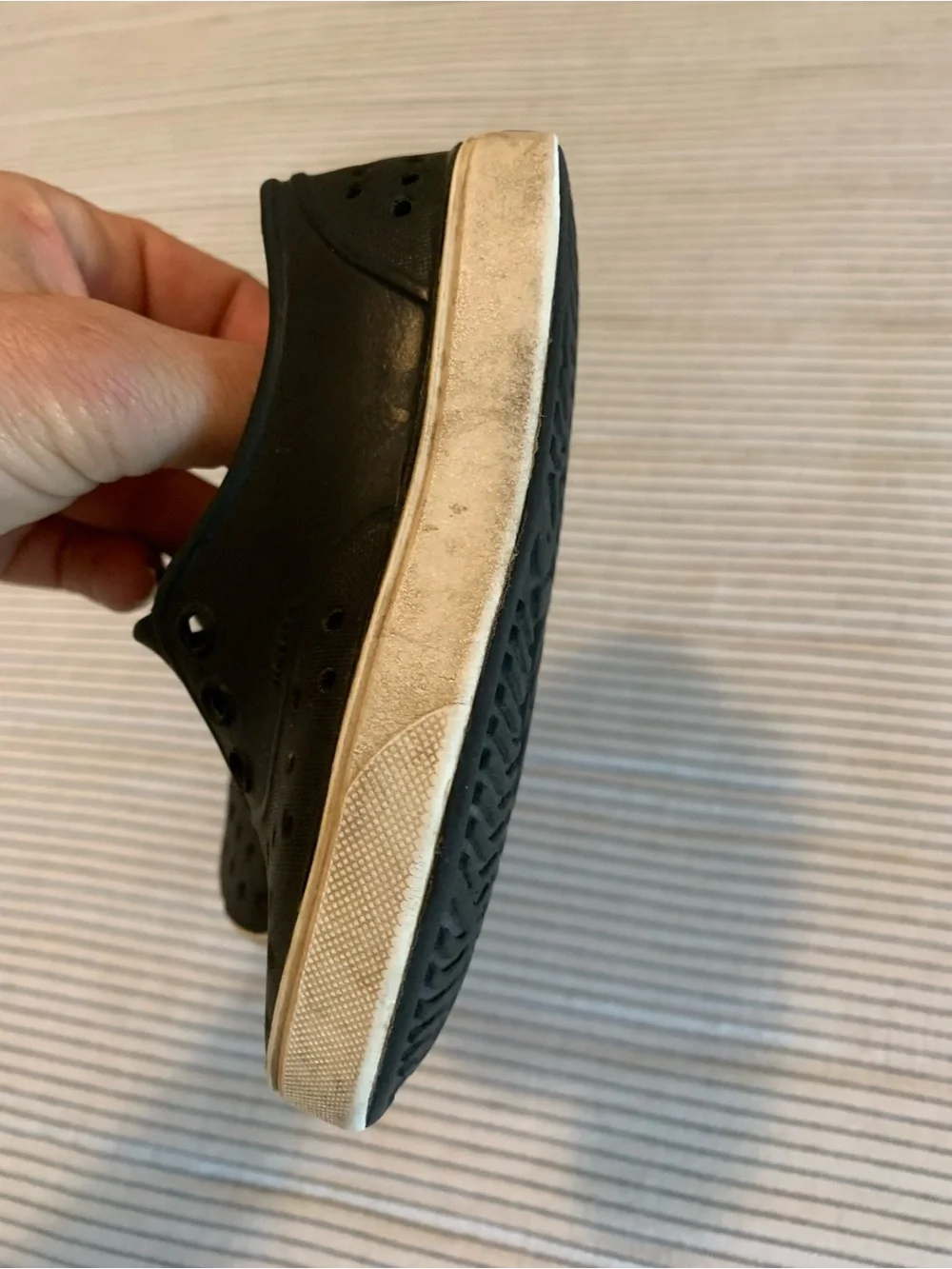 Native Jefferson Black Slip-On Shoes | C7
